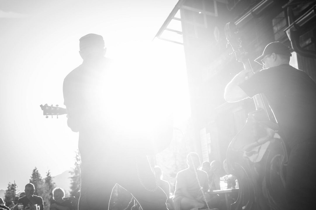 Konzert auf einer Hütte